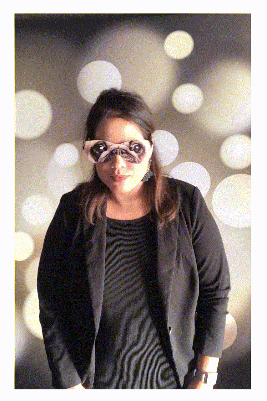 Did you know the modern photo booth can do gifs??